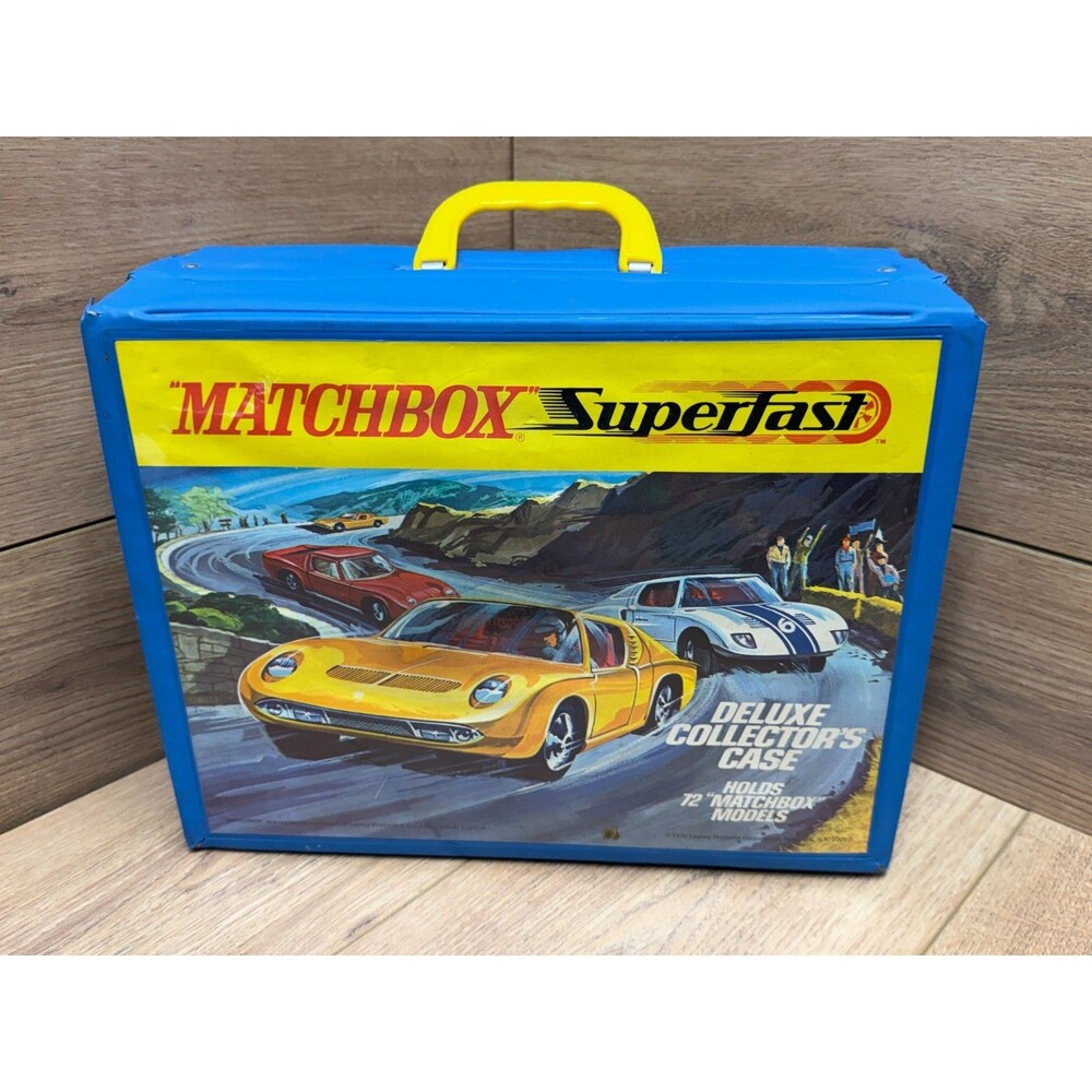 Lesney Matchbox Superfast Deluxe Collectors Case Holds 72 Cars - Vintage 1970